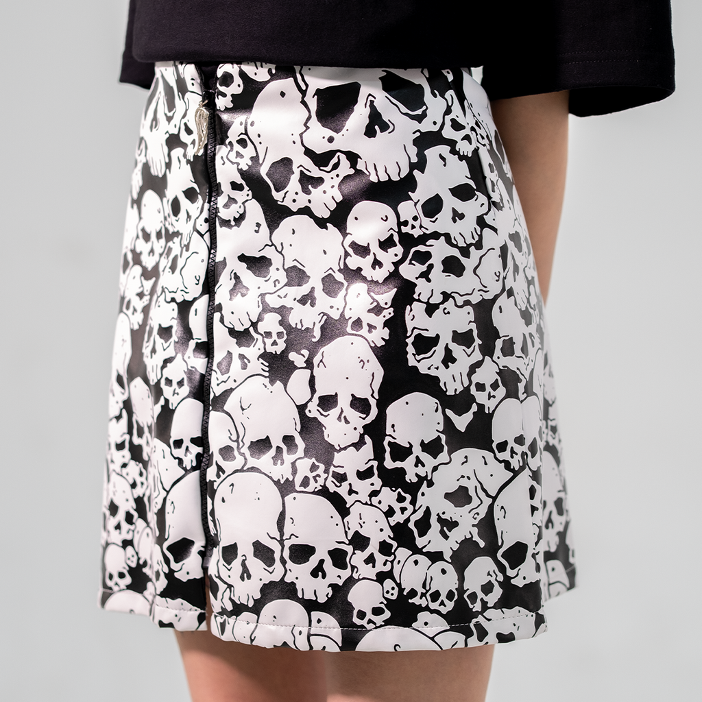 Falda Dreams of Death